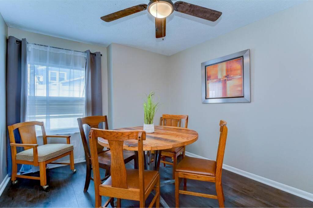 טאמפה 》Executive Apartment Near Armature Works-Room For Six, Full Kitchen《 מראה חיצוני תמונה